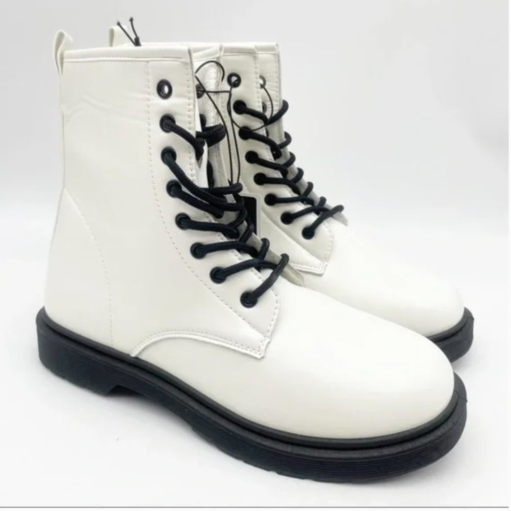 Charles Albert White Black Lace Combat Boots Size 8